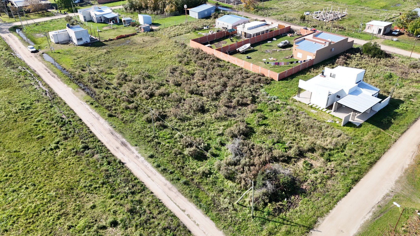 VENTA - LOTES EN VERONICA T- 716
