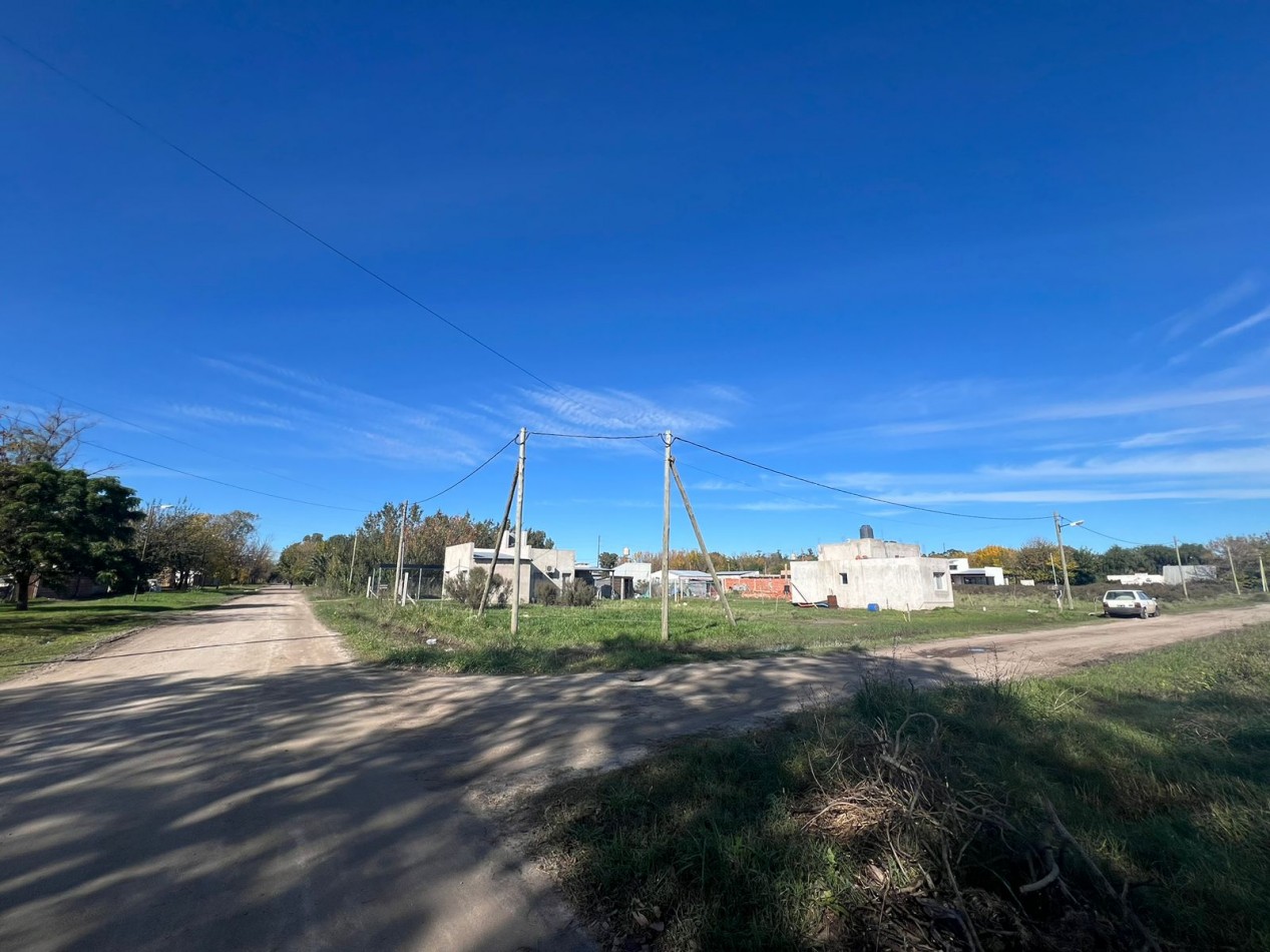 VENTA - LOTES EN VERONICA T- 716