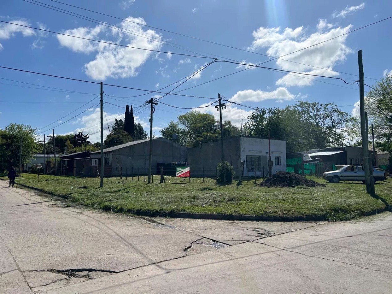 Lote en Esquina en Veronica T-780