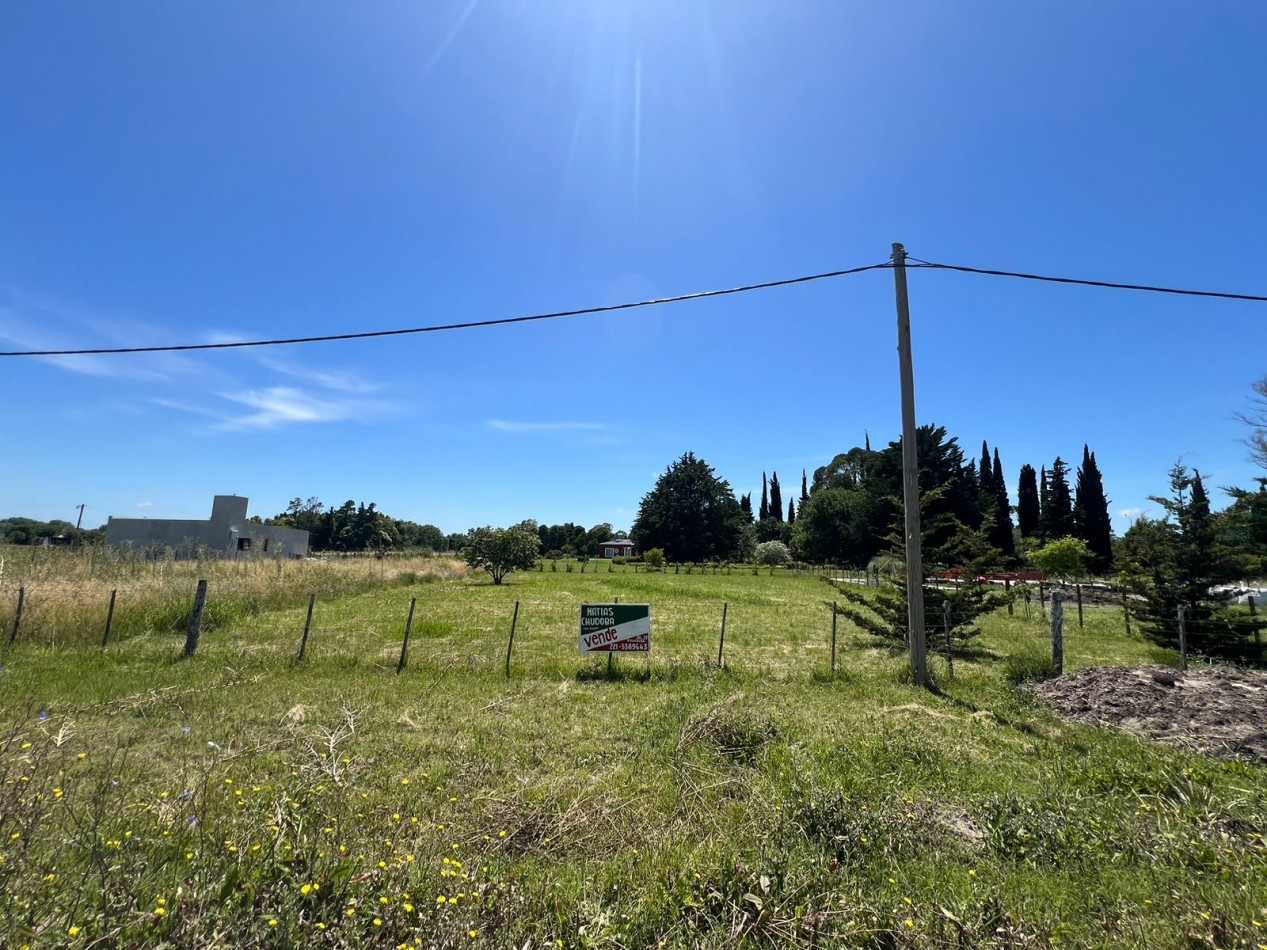 VENTA  Lote en Veronica 700m² T-783