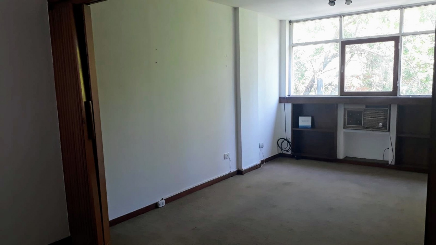 VENTA Oficina La Plata Zona Tribunales 13 esq 49