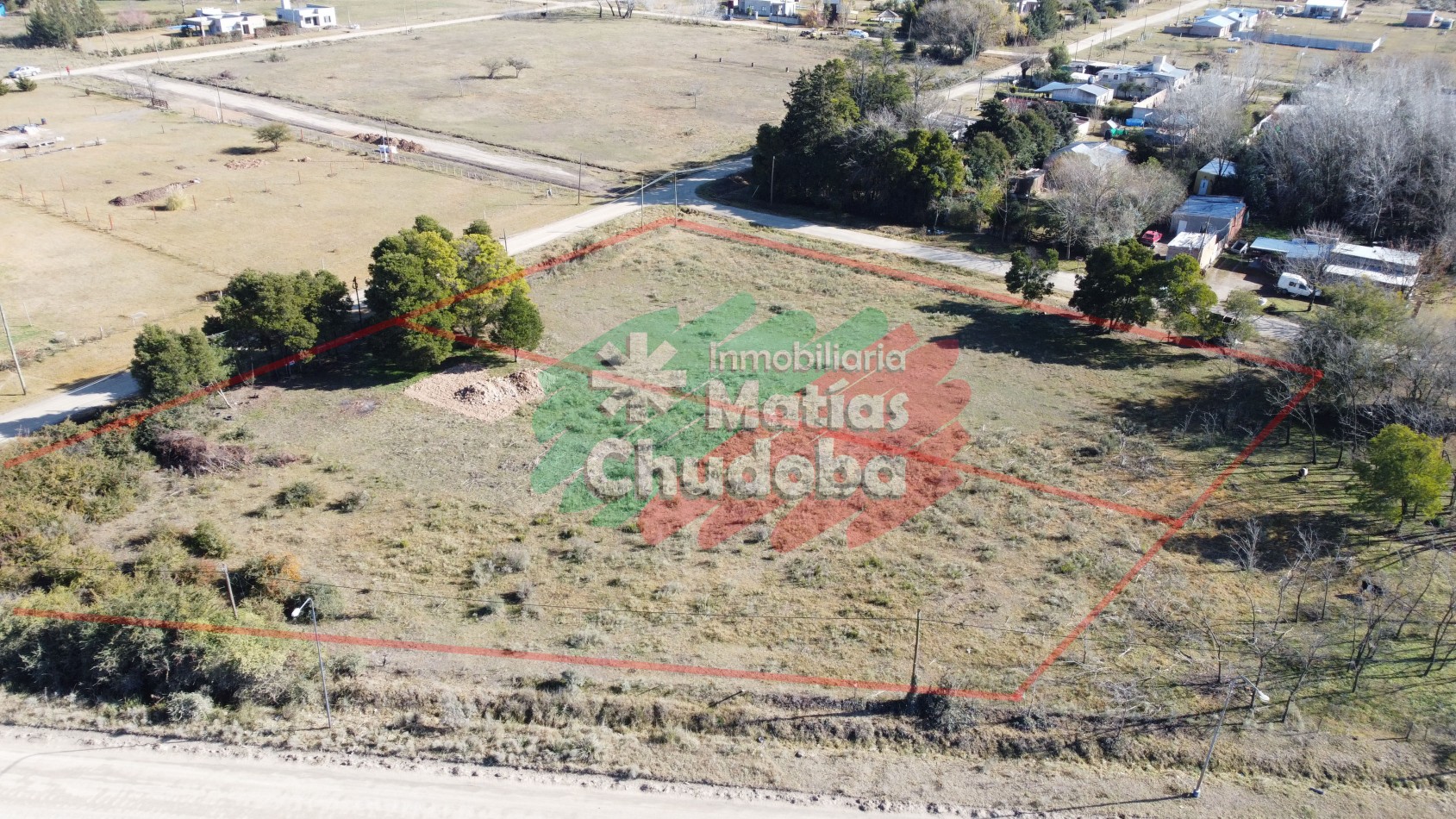 VENTA Amplios Lotes En Veronica T-764