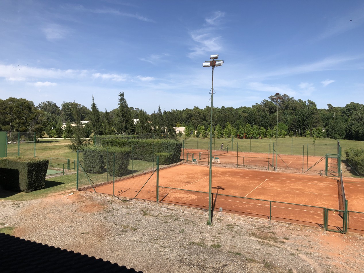 VENTA LOTES EN BARRIO LAWN TENIS en VERONICA
