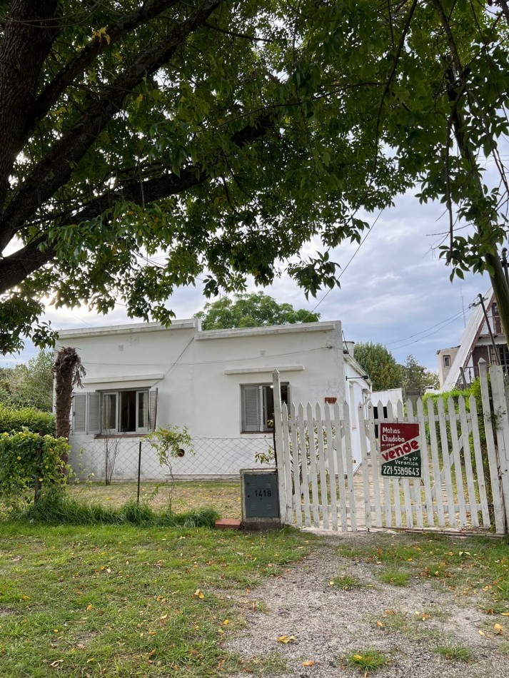 Casa 2 Dorms En Veronica Lote 600m² K-1177