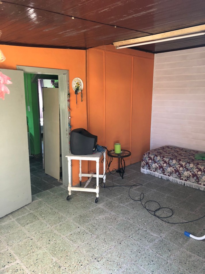 VENTA Pipinas Casa 2 Dorms esquina K-1139