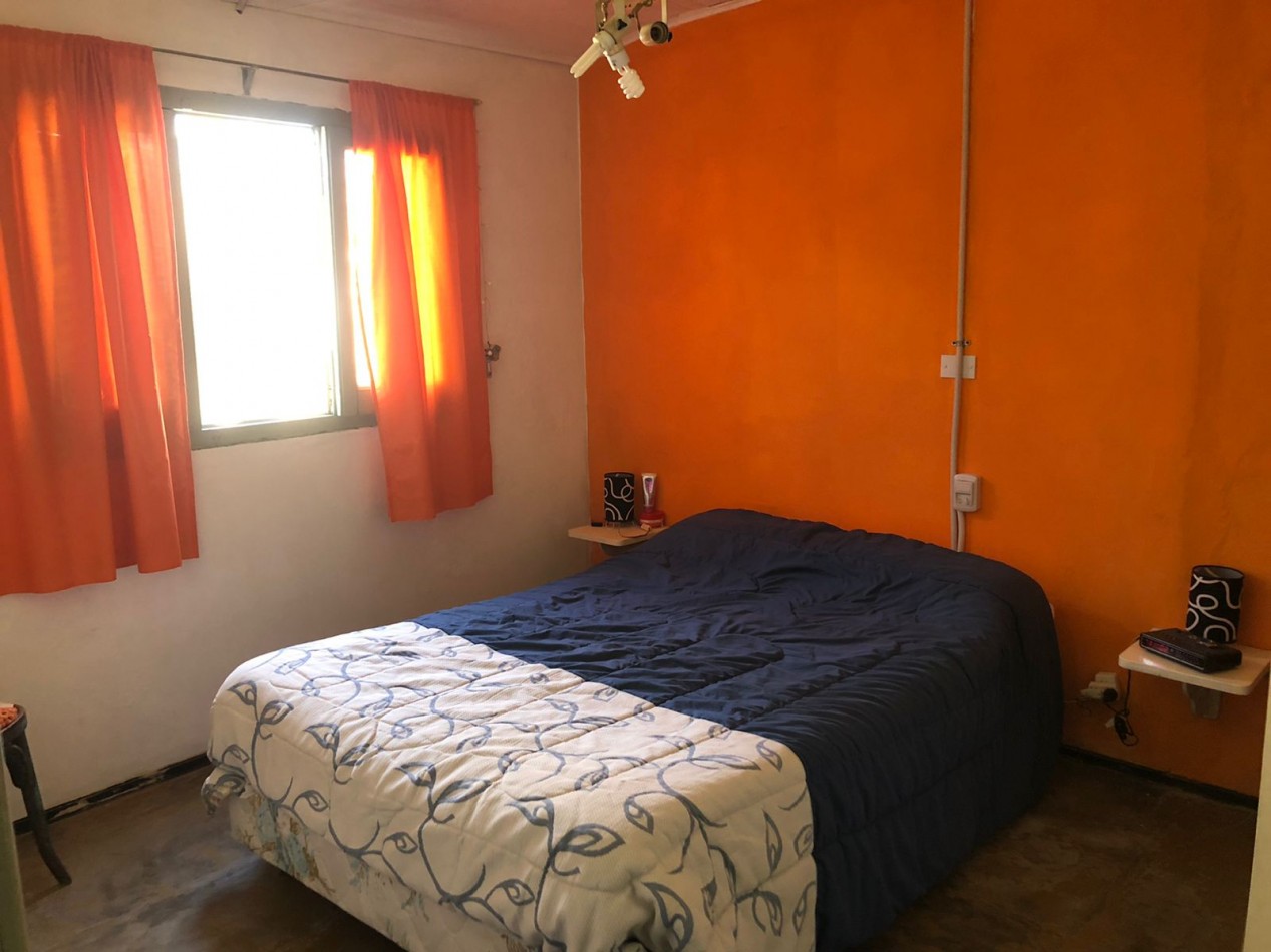 VENTA Pipinas Casa 2 Dorms esquina K-1139