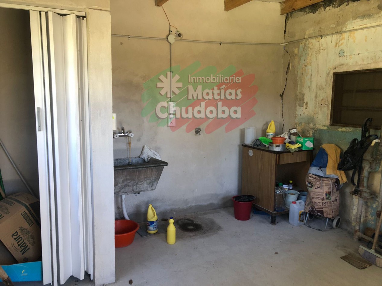 VENTA Casa En Veronica Lote 10 X 60 K-1140