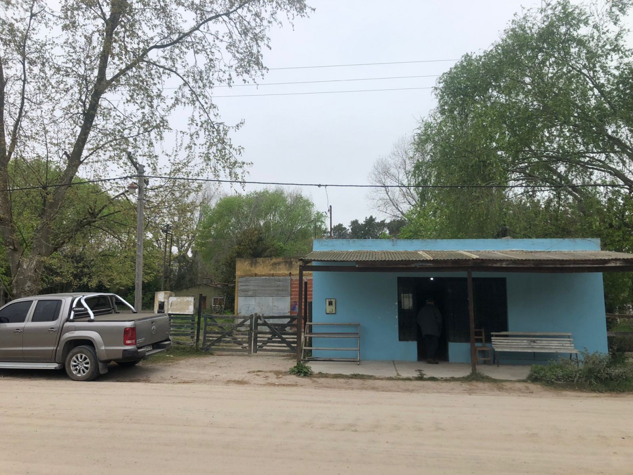 VENTA Punta Indio Local + 3 Deptos + Galpon K-1221