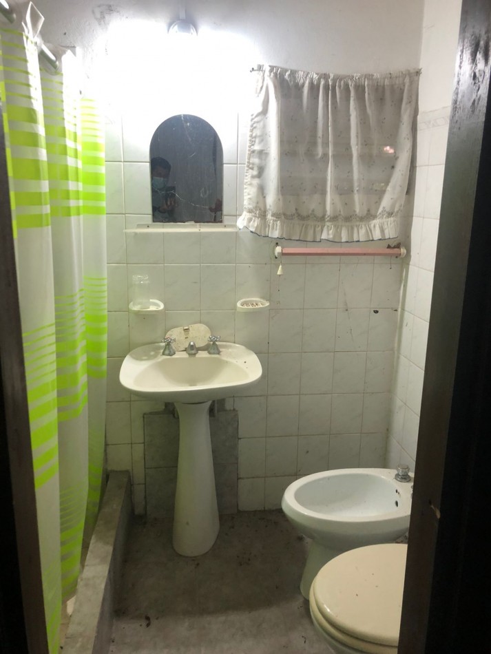 VENTA Punta Indio Local + 3 Deptos + Galpon K-1221