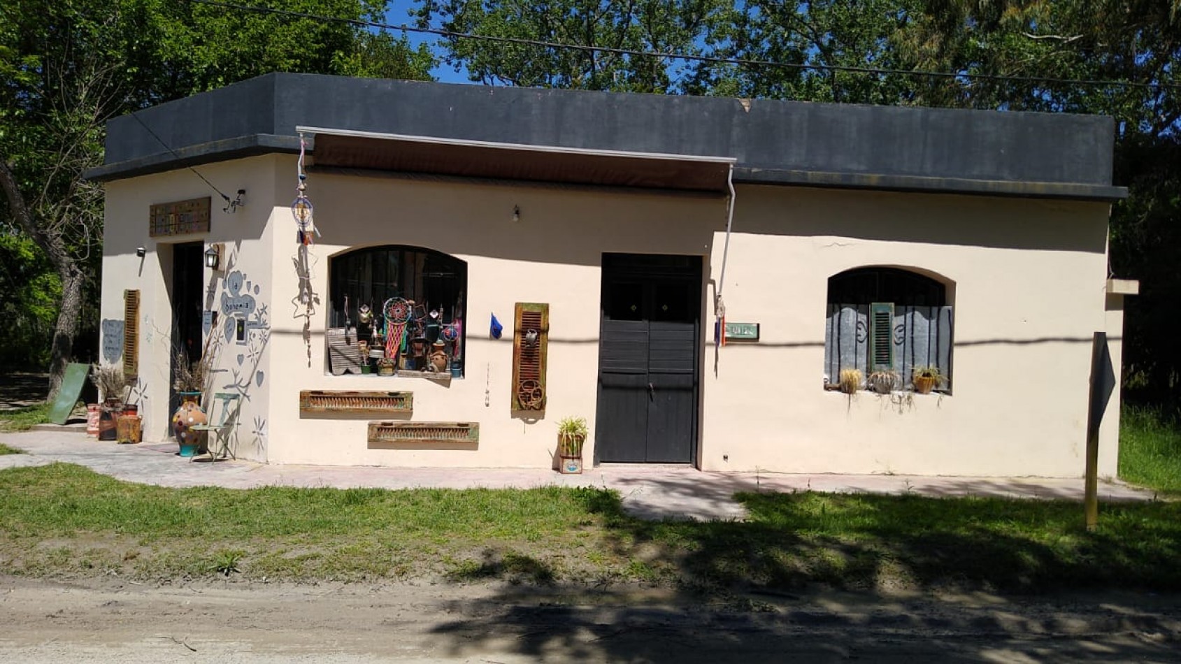 VENTA Casa Esquina Punta Indio K-1101