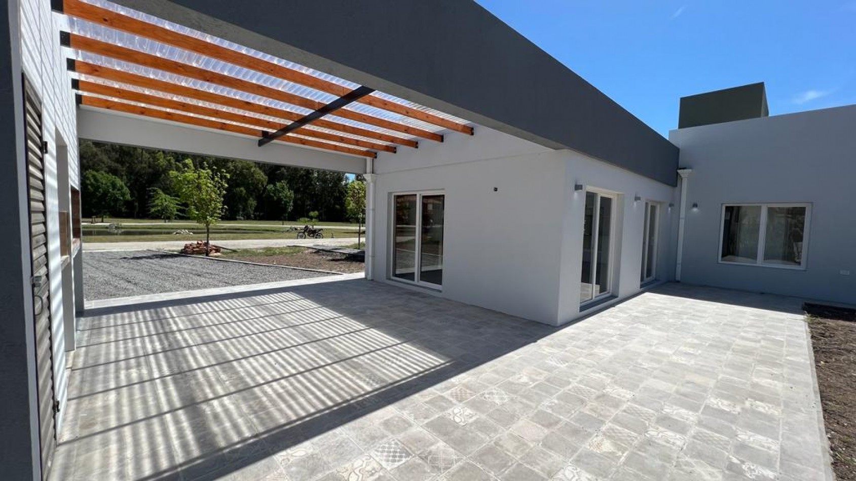 VENTA Casa en Barrio Cerrado Veronica Lawn Tenis - Punta Indio K-1146