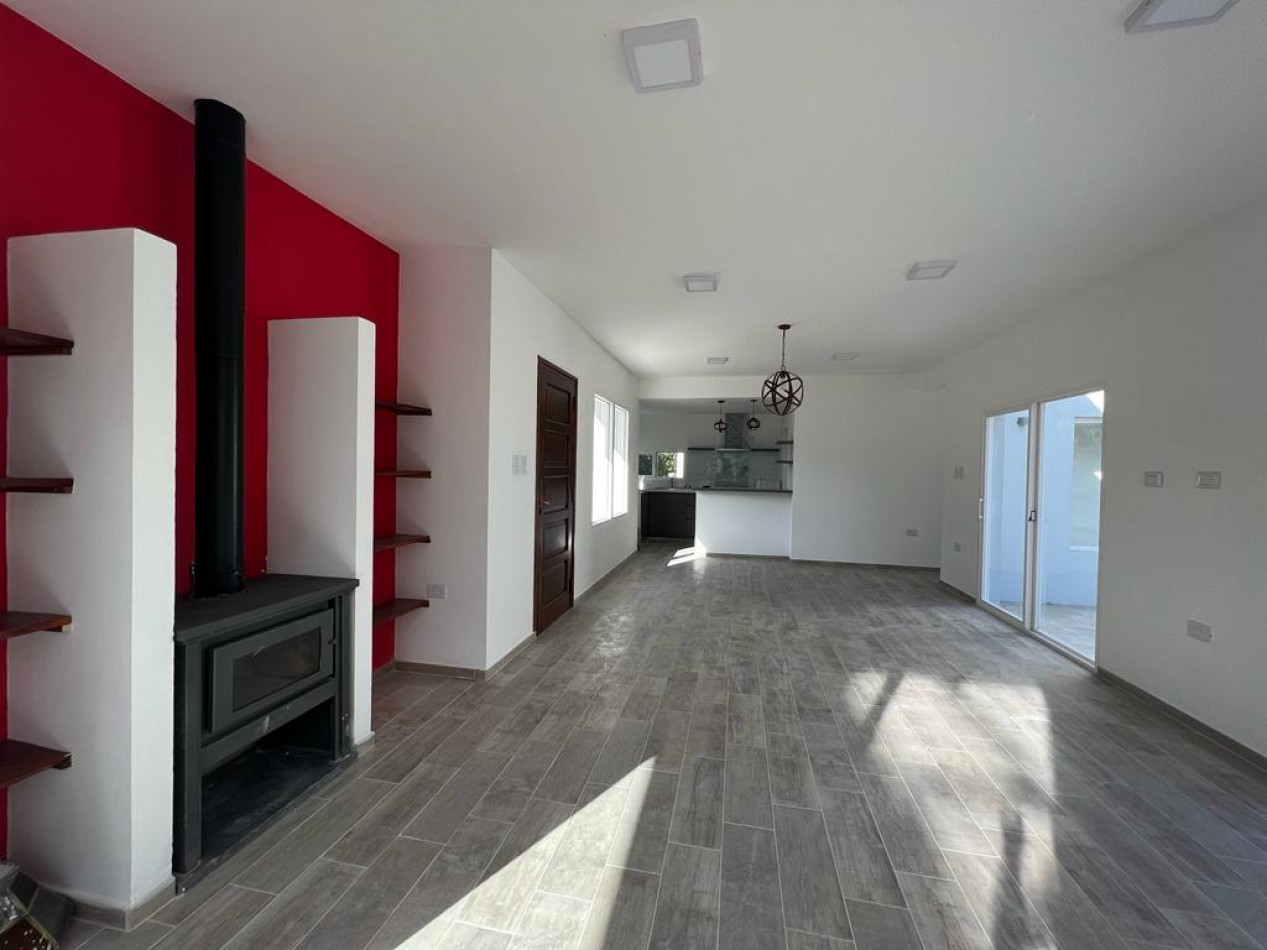 VENTA Casa en Barrio Cerrado Veronica Lawn Tenis - Punta Indio K-1146