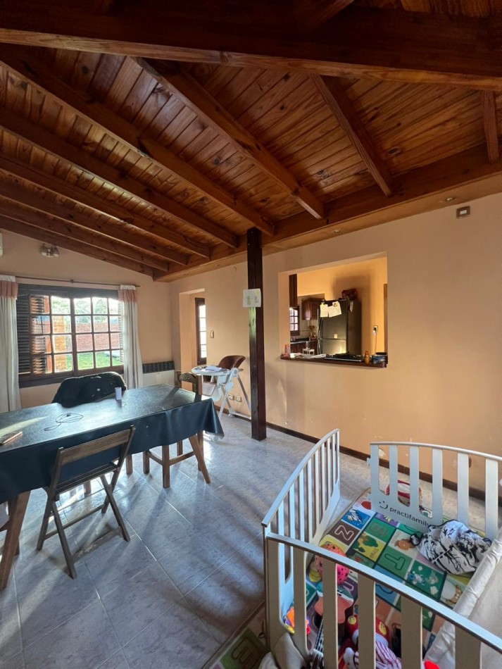 CASA - VENTA - IMPECABLE VERONICA K-1193