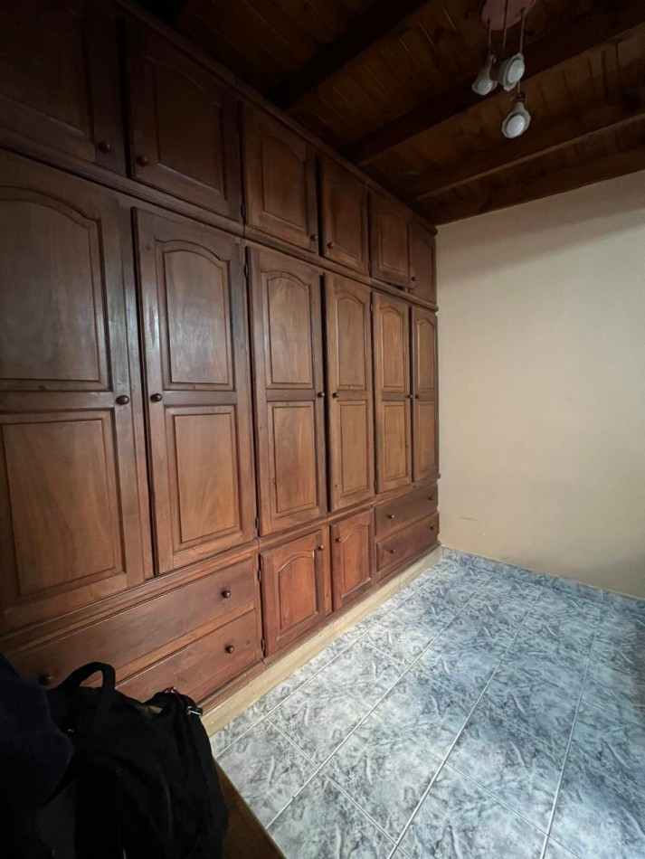CASA - VENTA - IMPECABLE VERONICA K-1193