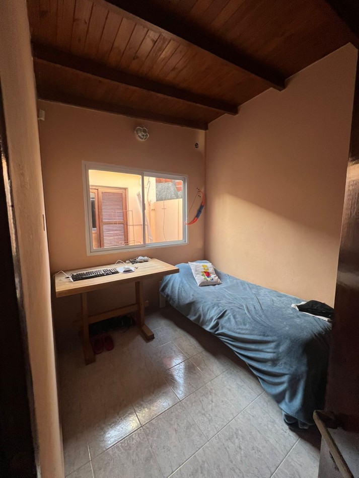CASA - VENTA - IMPECABLE VERONICA K-1193