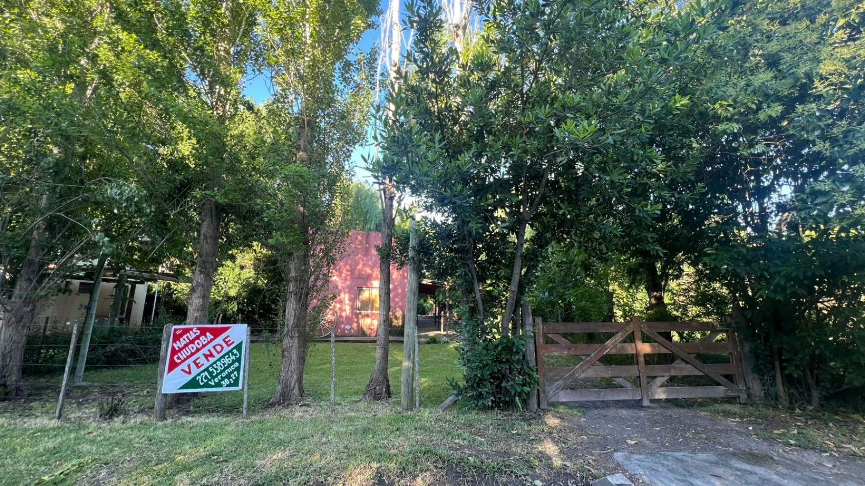  3 DUPLEX + CABAÑA - VENTA - en PUNTA DEL INDIO  (bajamos le precio)