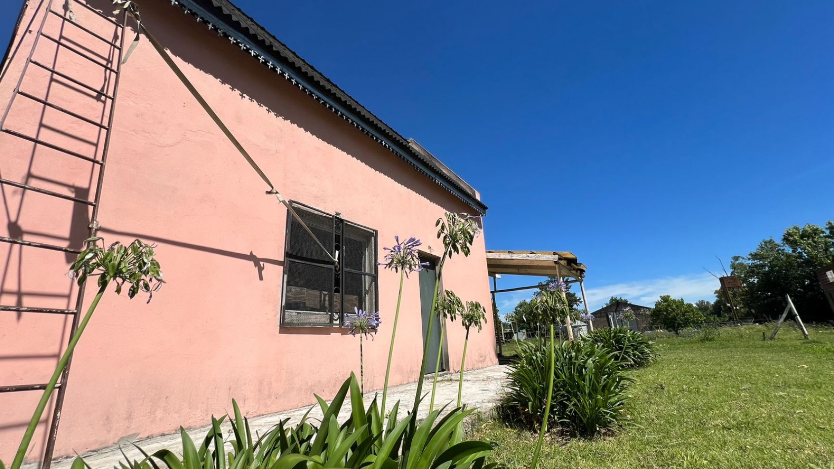CASA QUINTA - VENTA - EN VERONICA K-1171