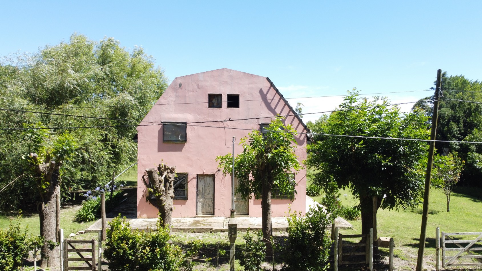 CASA QUINTA - VENTA - EN VERONICA K-1171