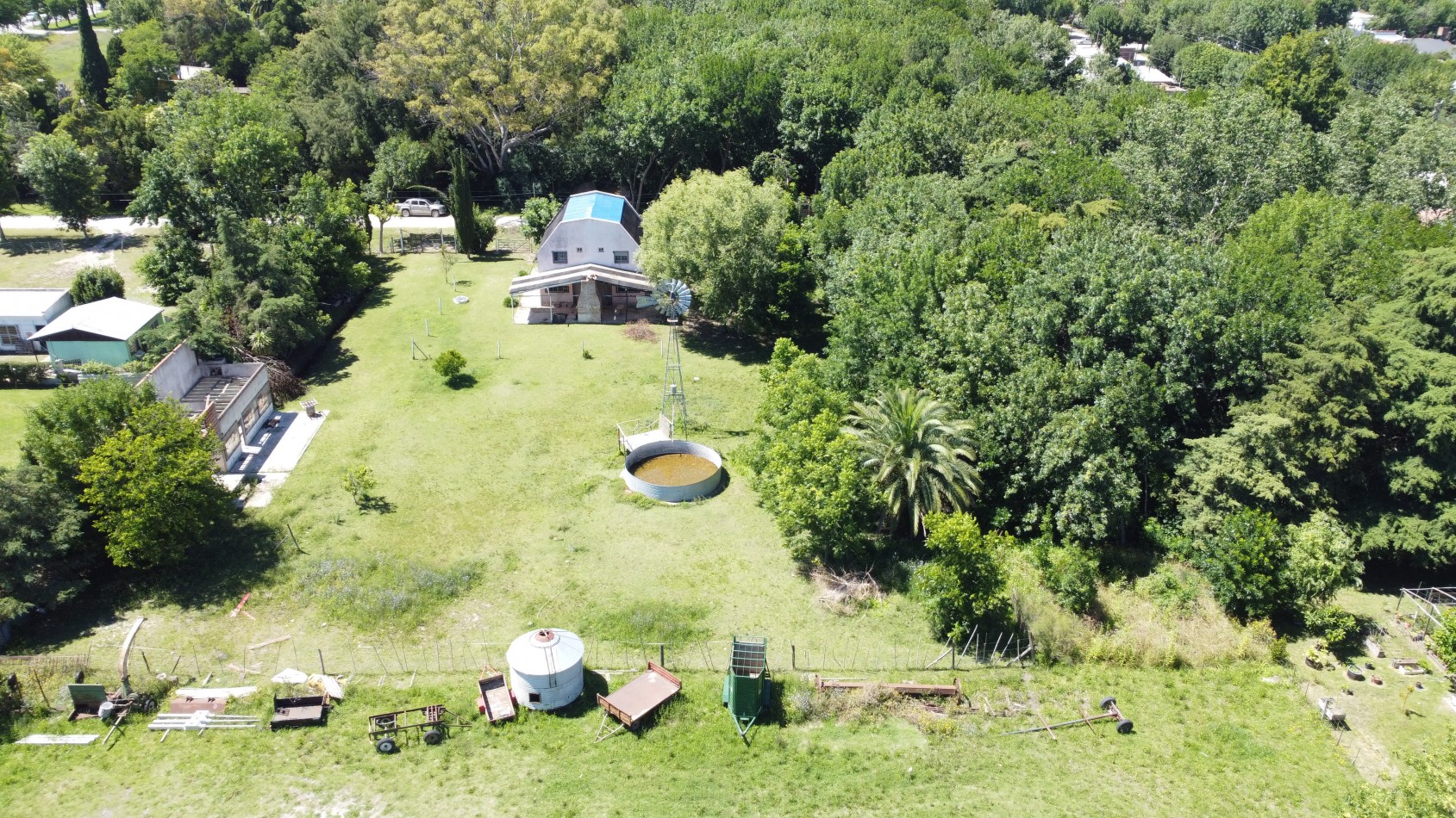 CASA QUINTA - VENTA - EN VERONICA K-1171