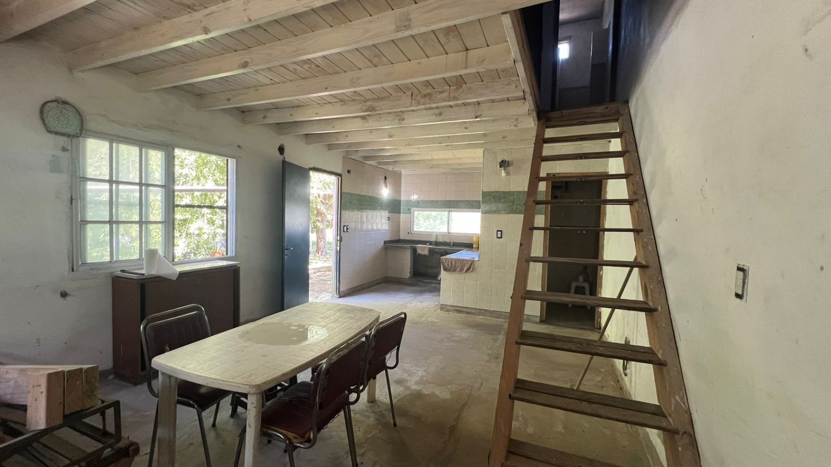CASA QUINTA - VENTA - EN VERONICA K-1171