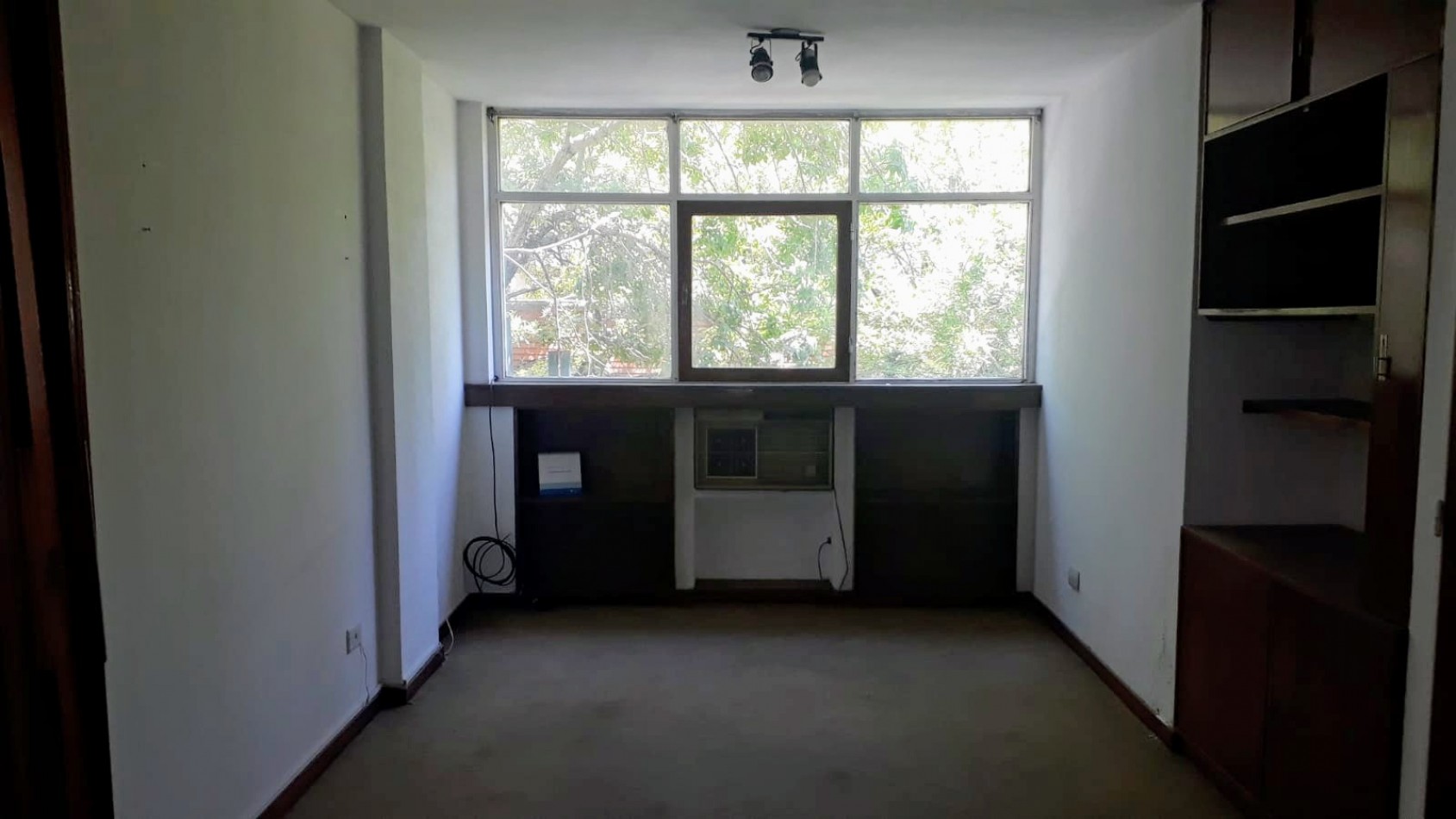 OFICINA - VENTA - LA PLATA ZONA TRIBUNALES