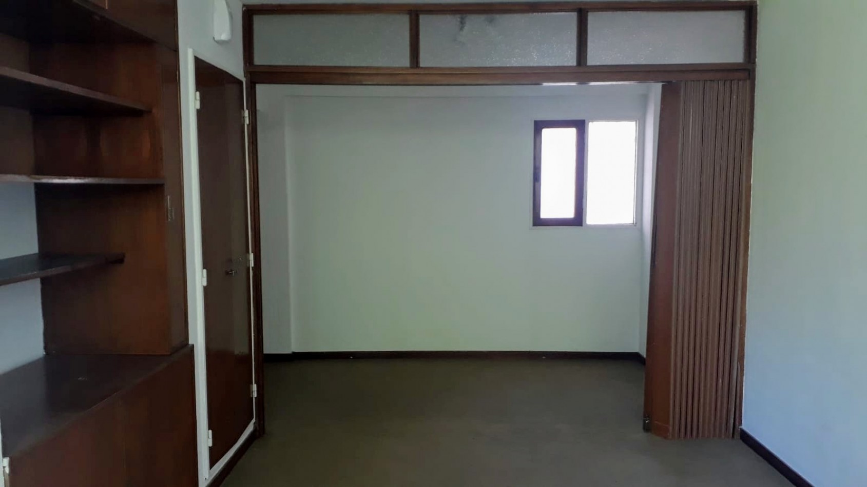 OFICINA - VENTA - LA PLATA ZONA TRIBUNALES