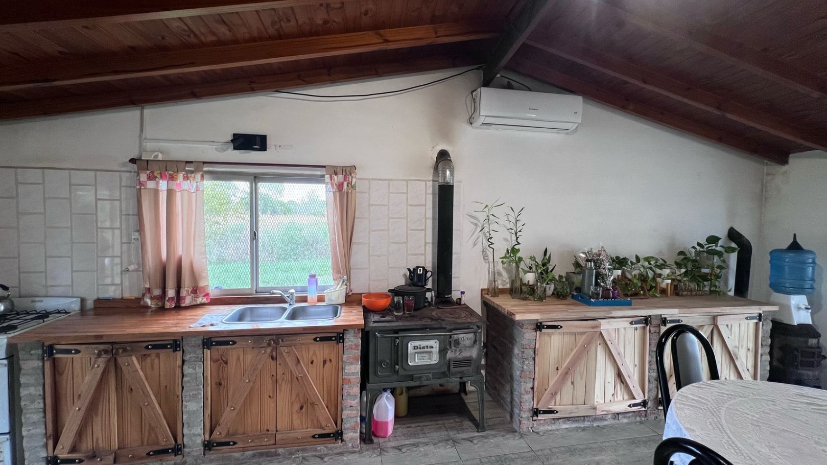  Casa + depto + galpon - VENTA - Punta del Indio K-1198