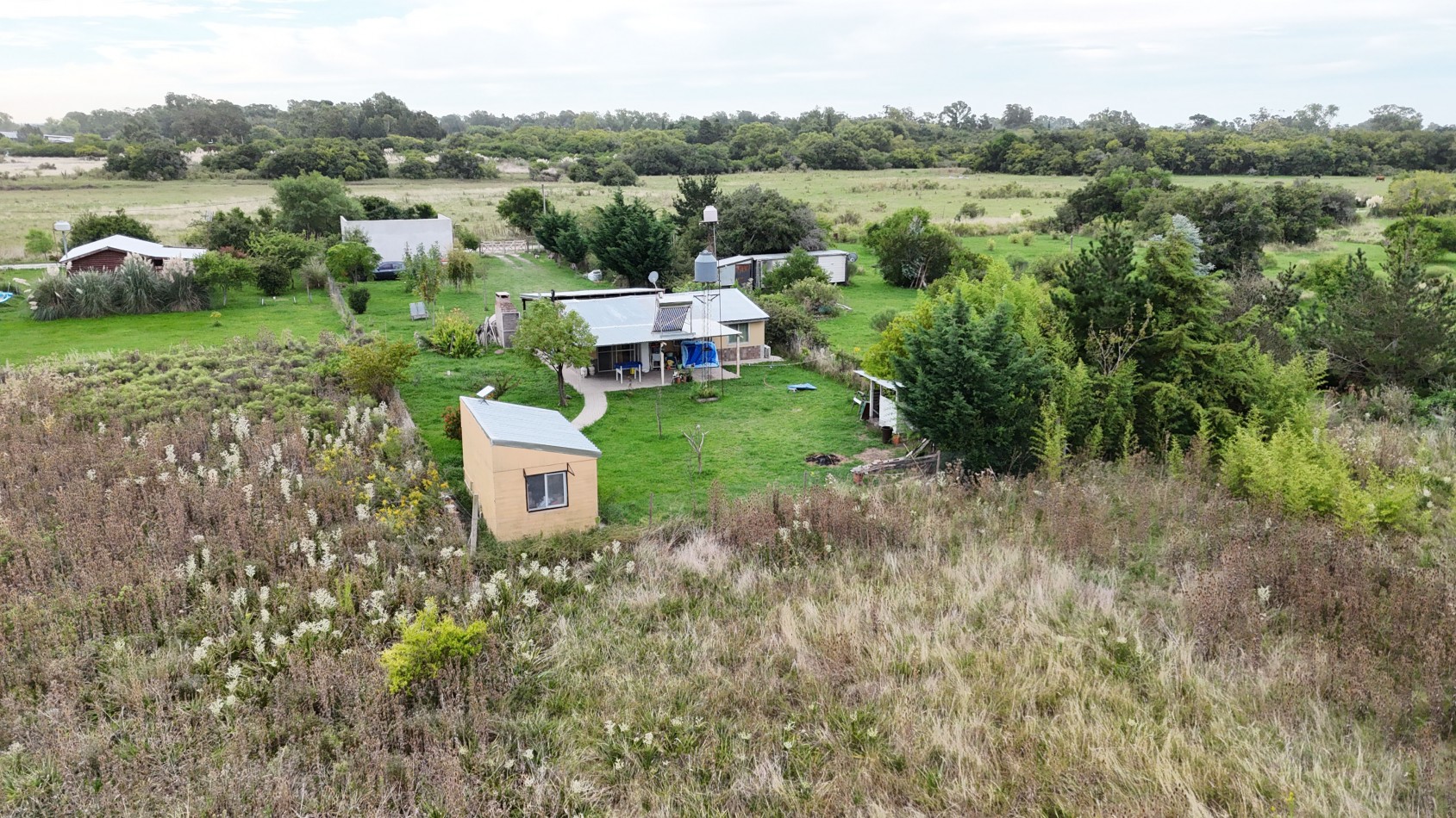 Casa + depto + galpon - VENTA - Punta del Indio K-1198