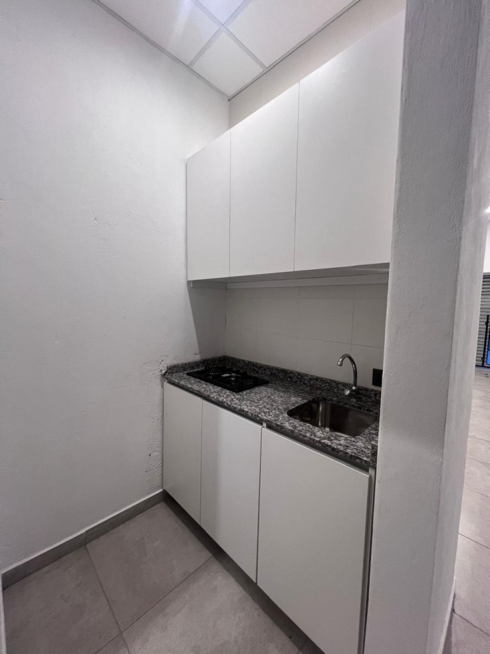 VENDE LOCAL A ESTRENAR 70M²