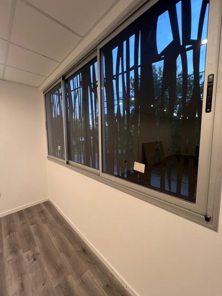 VENDE LOCAL A ESTRENAR 70M²