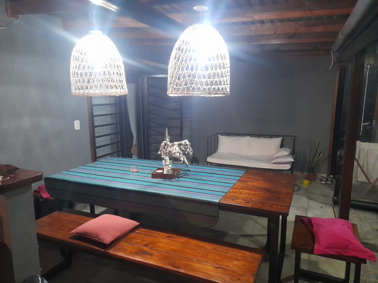 VENTA CASA VERONICA CON PISCINA K-1203
