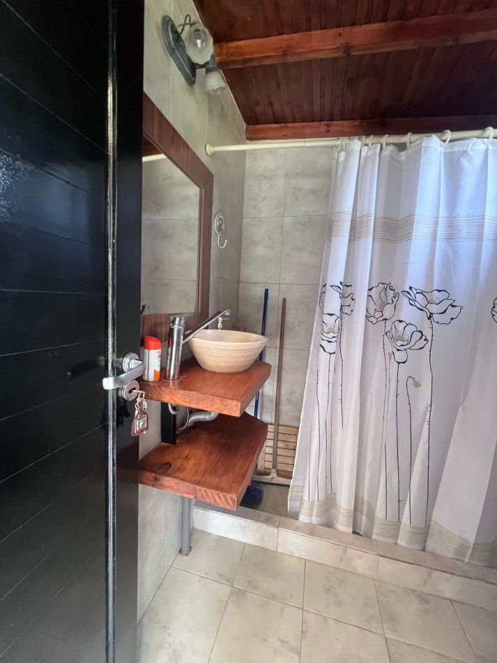 VENTA CASA VERONICA CON PISCINA K-1203