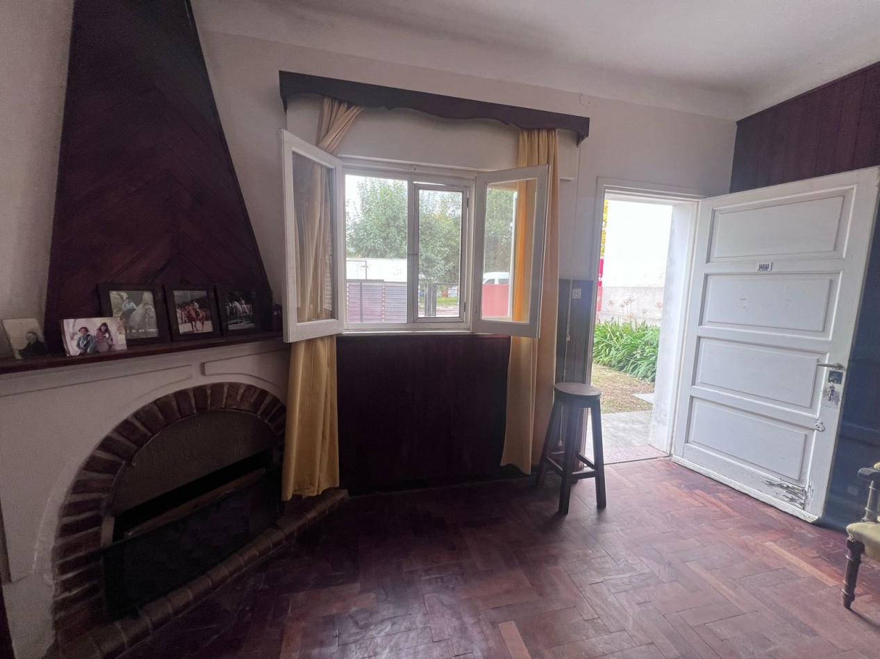VENDE CASA VERONICA CENTRO K-1204