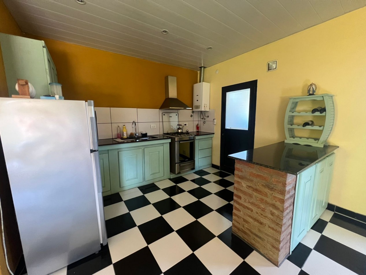 VENTA CASA 2 DORM APTA BANCO - VERONICA K-1213