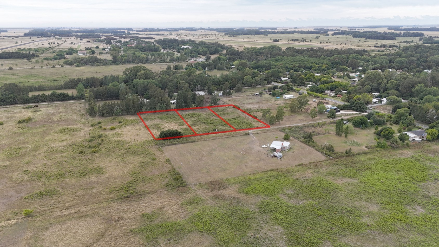 VENTA AMPLIOS LOTES VERONICA T-814