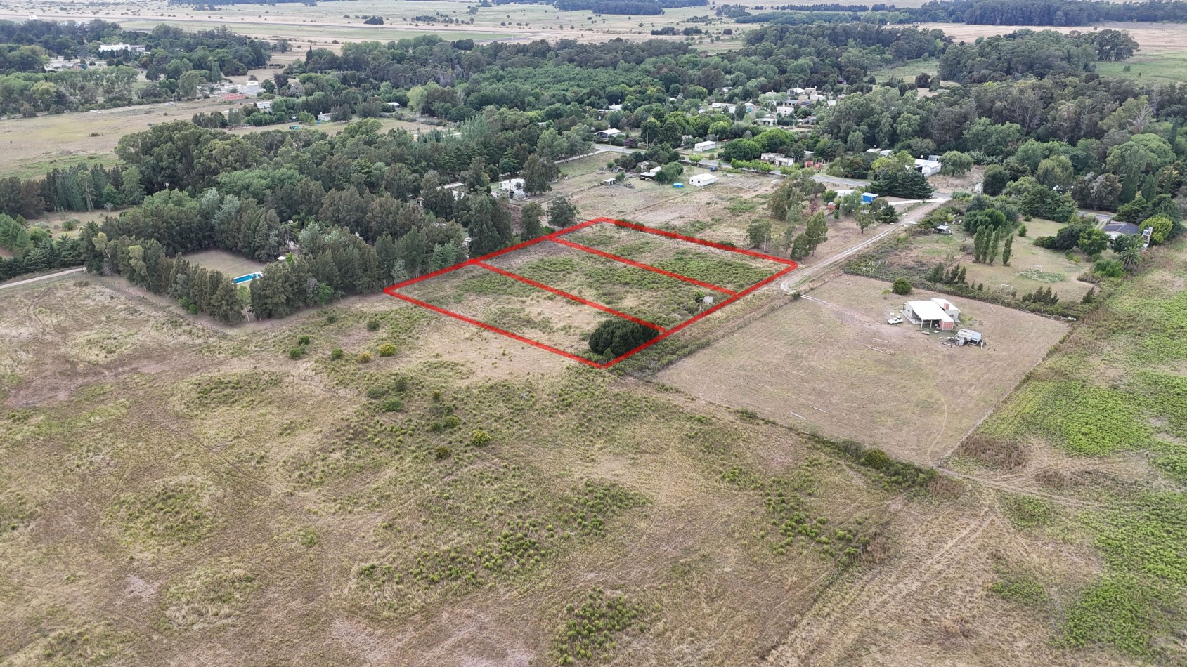 VENTA AMPLIOS LOTES VERONICA T-814