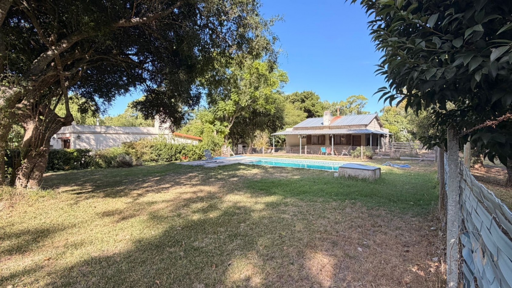 VENTA LOTE C/ PISCINA - PUNTA INDIO