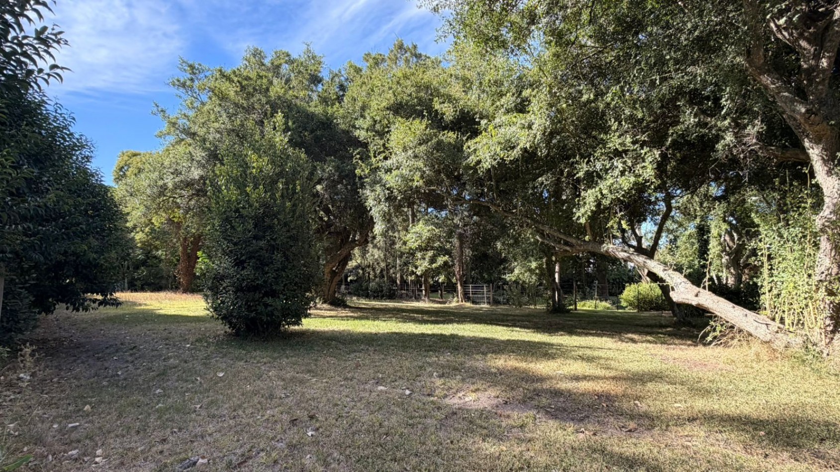 VENTA LOTE C/ PISCINA - PUNTA INDIO