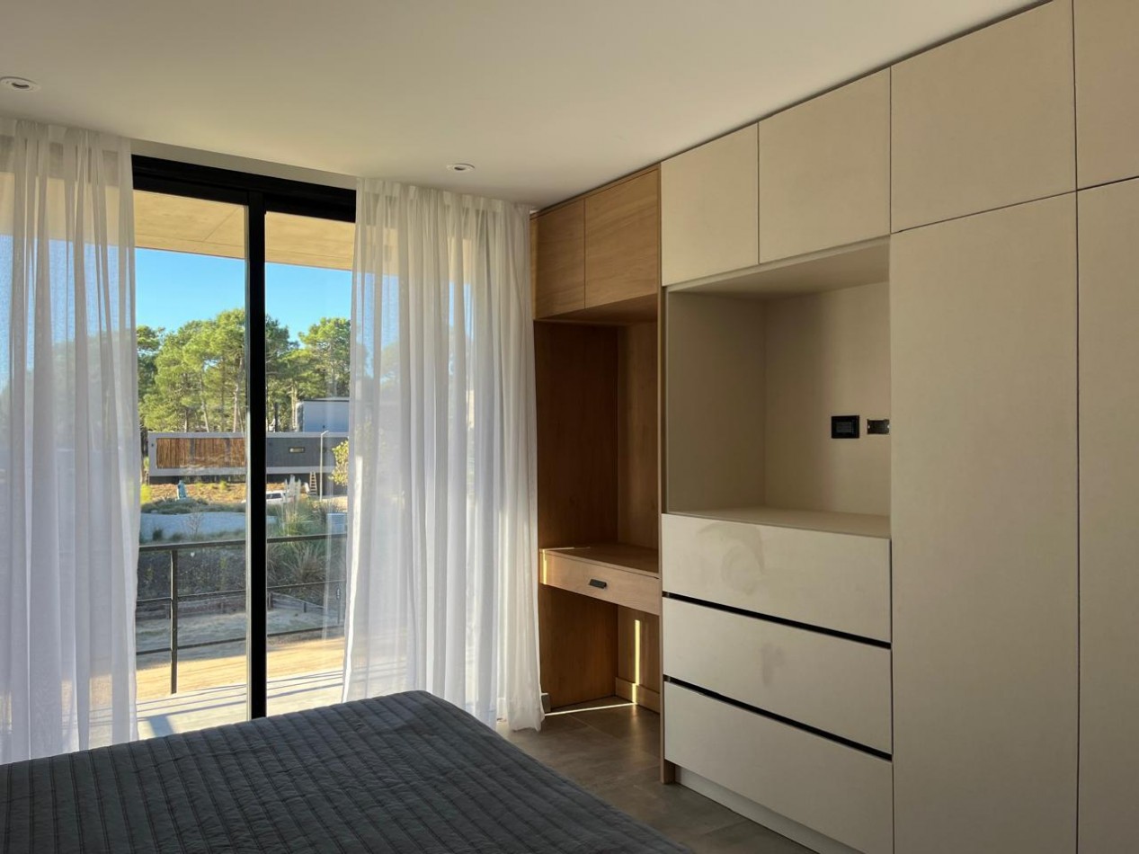 VENTA CASA PINAMAR BARRIO PIONEROS A ESTRENAR