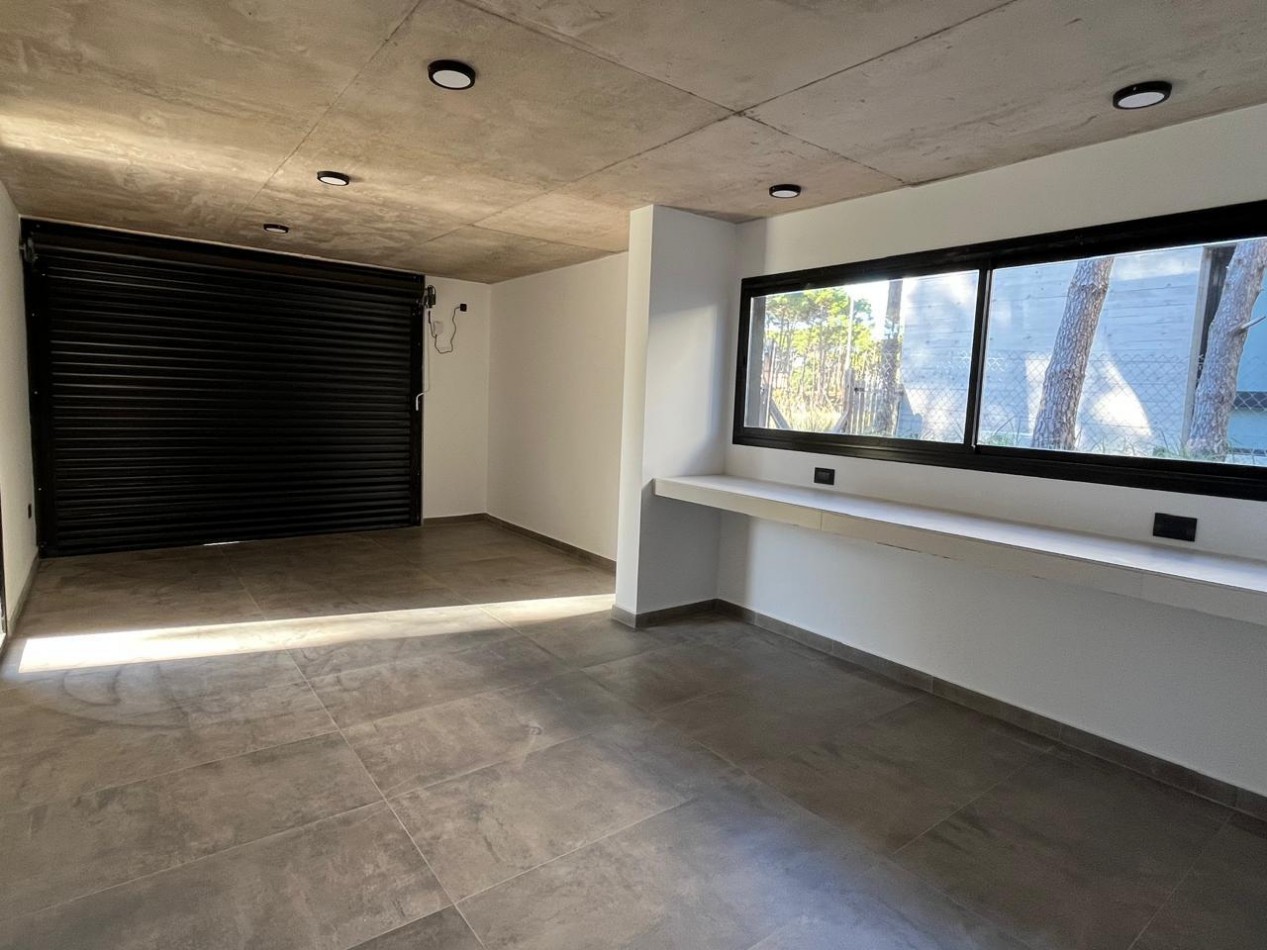 VENTA CASA PINAMAR BARRIO PIONEROS A ESTRENAR