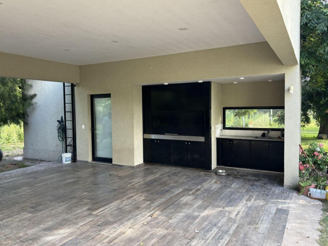 VENTA CASA QUINTA EXCELENTE !!!