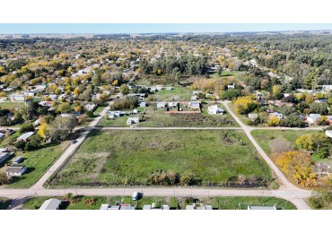 VENTA - LOTES EN VERONICA T- 716