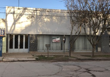 VENTA CASA CON LOCAL en Veronica K-1082