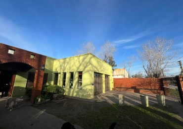CASA - VENTA - IMPECABLE VERONICA K-1193